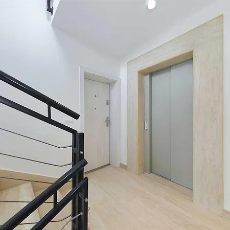 I Penthouse 1 Mit Whirlpool & Dachterrasse Zadar